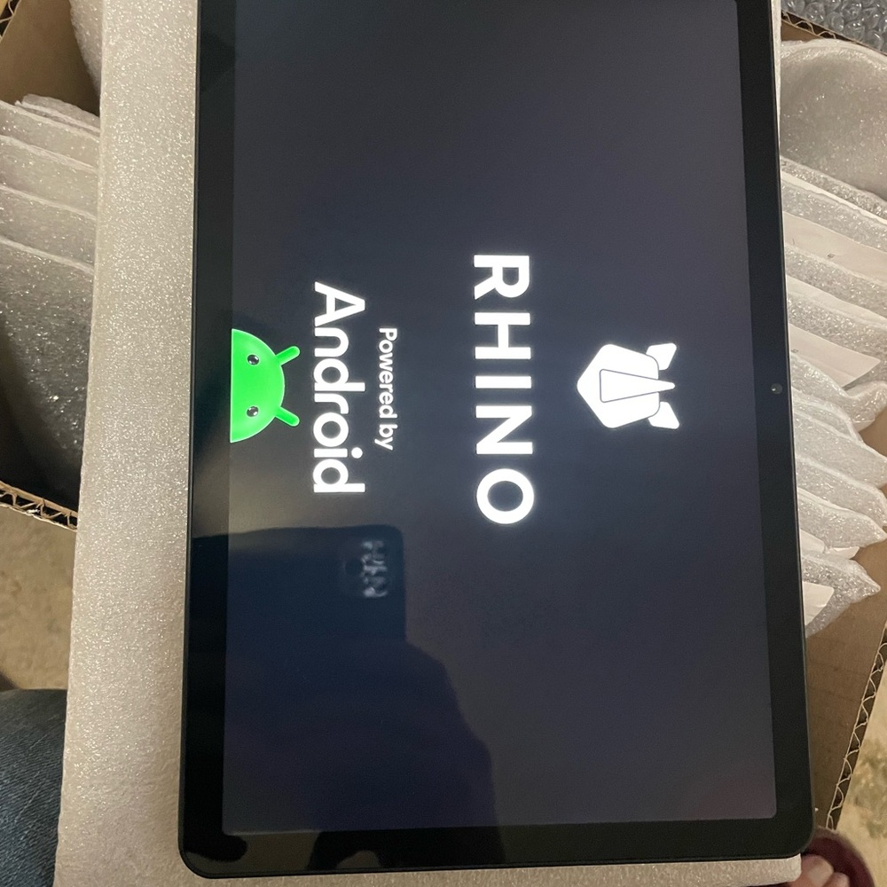 Rhino T8 32g unlocked to any carrier Black Tablet with Android OS